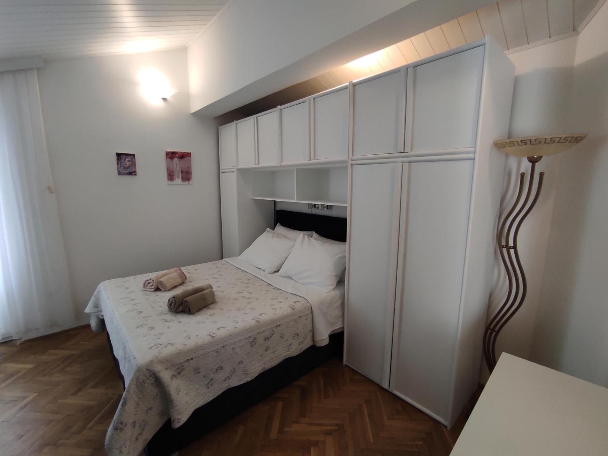 Lidija Apartment *